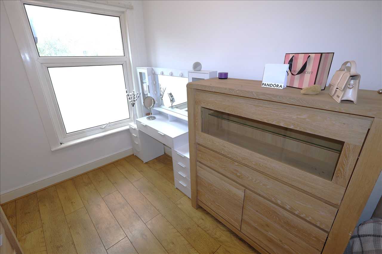 Peel Road, Wolverton - Picture 14