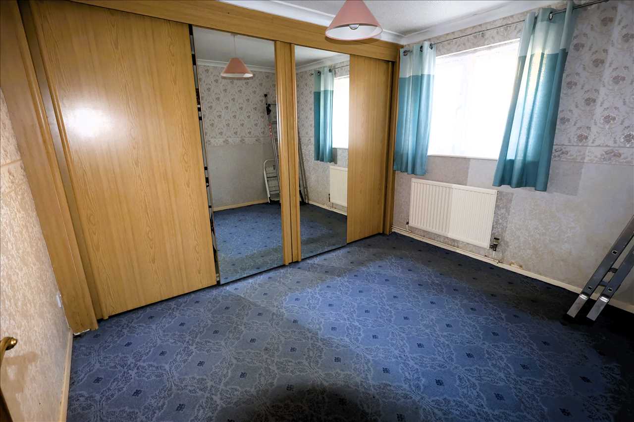 Greenhill Close, Loughton - Picture 5