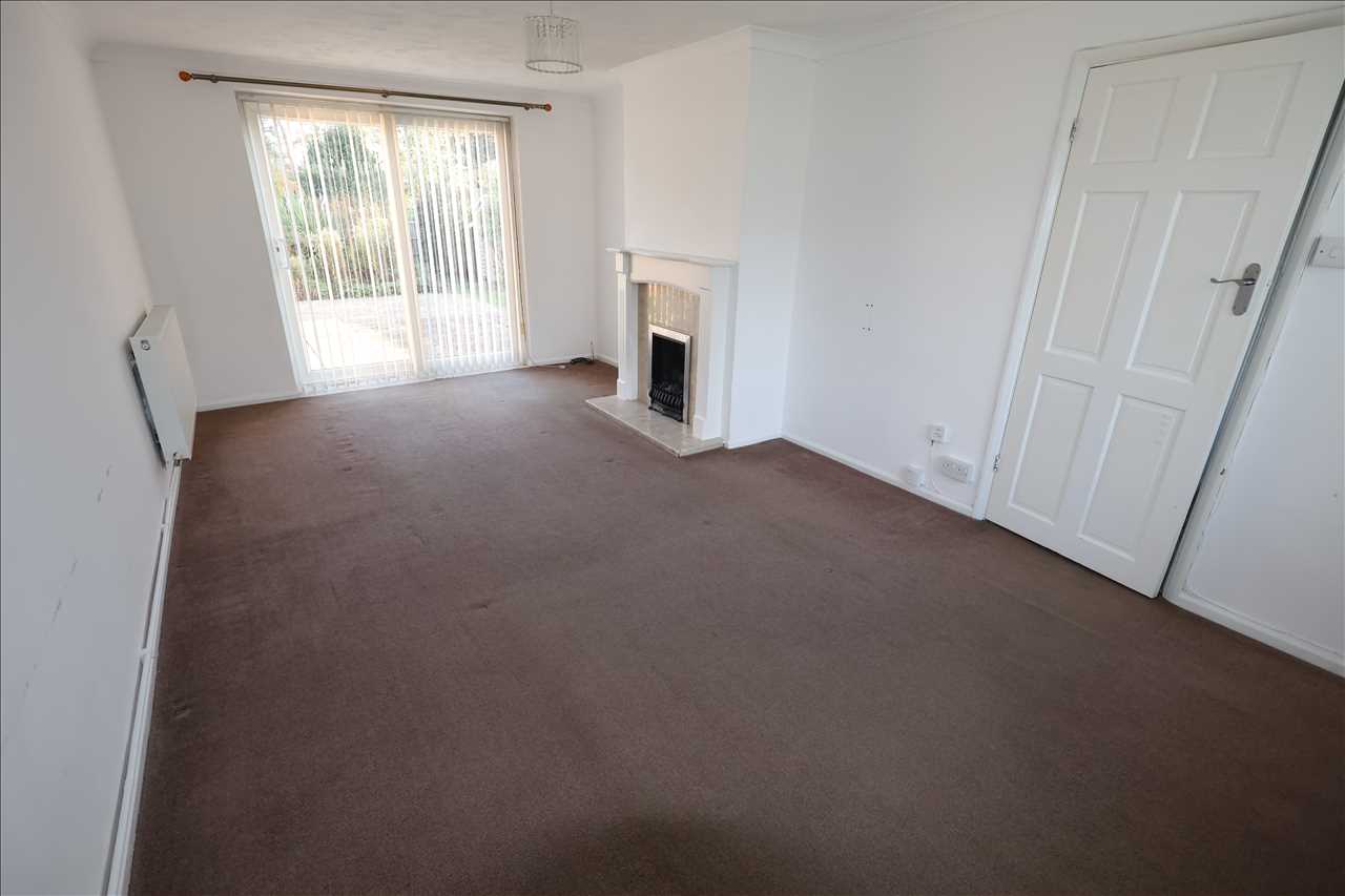 Southern Way, Wolverton - Picture 2