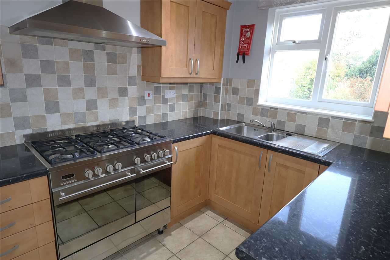 Southern Way, Wolverton - Picture 5
