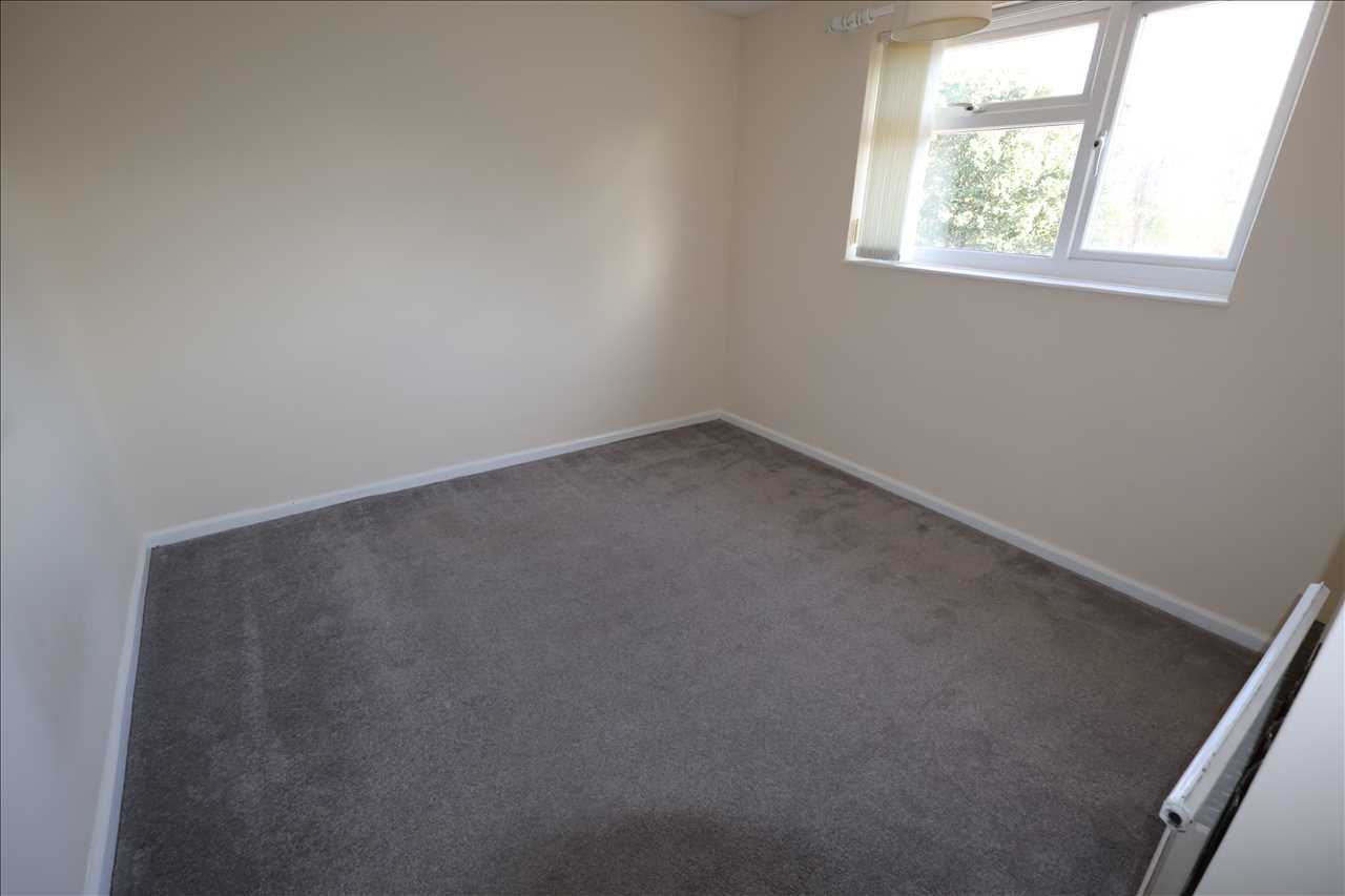 Southern Way, Wolverton - Picture 8